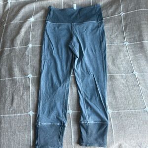 Blue lululemon leggings